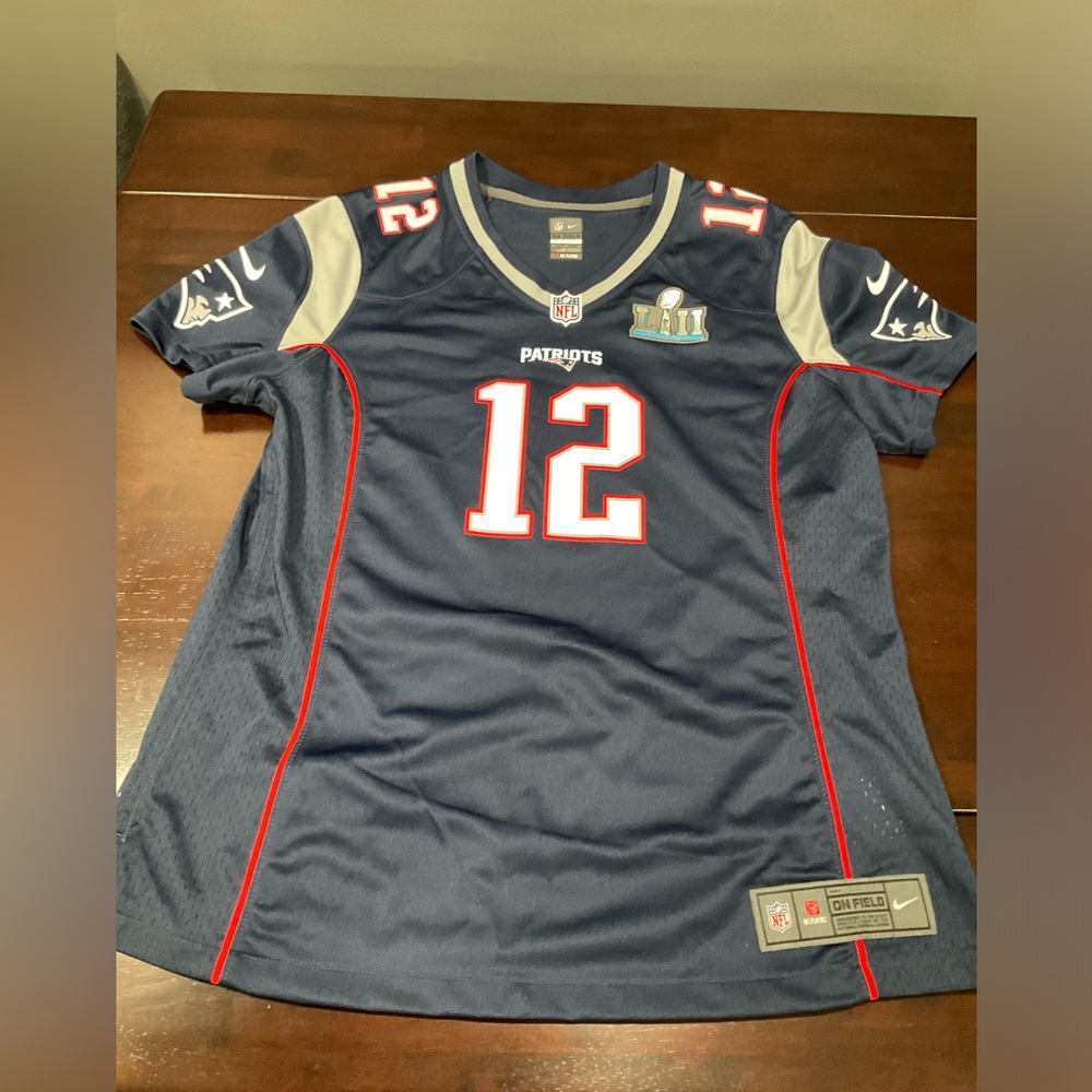 WOMANS BRADY PATRIOTS JERSEY